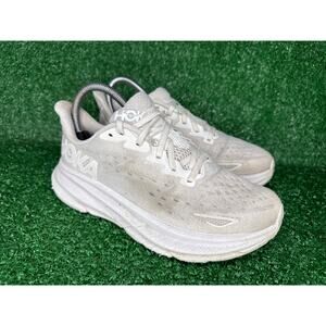 Hoka One One Sneakers Womens Size 6 B Clifton 9 White Shoes Trainers Running